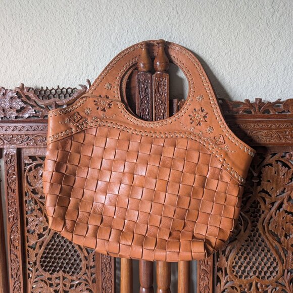 Tan, Boho Robita Applique Leather Medium Woven Moon Bag - Picture 2 of 4